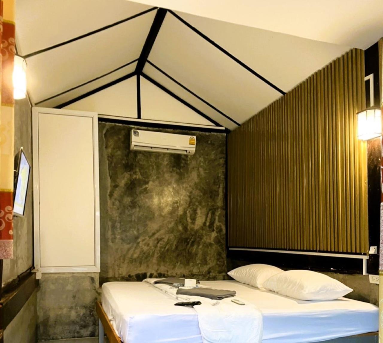 Tuk Tuk Guesthouse Ко-Чанг Екстер'єр фото
